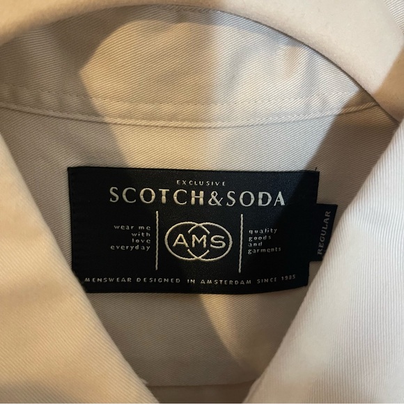Scotch & Soda “from Scotch with love”  button down. - Picture 4 of 4